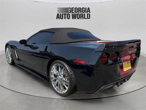 Used 2007 Chevrolet Corvette Convertible w/ Preferred Equipment Group RWD image 19