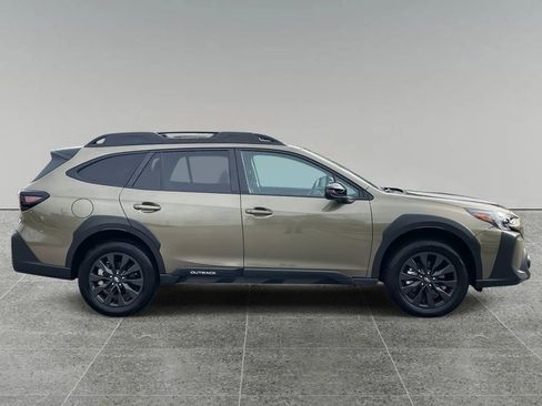 Certified 2025 Subaru Outback Onyx Edition XT image 6