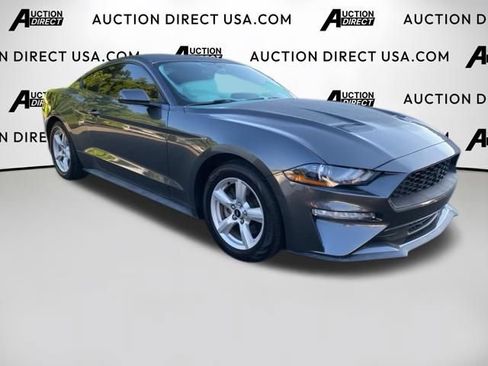 Used 2019 Ford Mustang Coupe RWD image 22