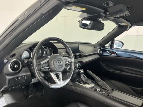 Used 2019 MAZDA MX-5 Miata Grand Touring image 18