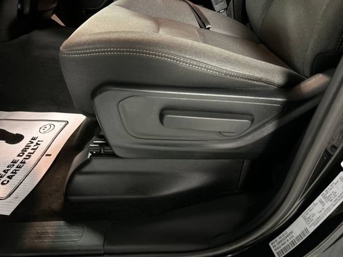 Used 2021 RAM 1500 Tradesman AWD/4WD image 13