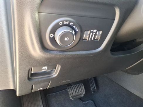 New 2025 Jeep Grand Cherokee L Overland w/ Trailer Tow Package image 12