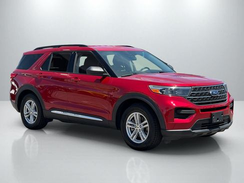 Used 2022 Ford Explorer XLT RWD image 10