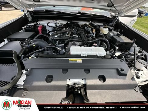 Used 2025 Toyota Tacoma TRD Sport AWD/4WD image 11