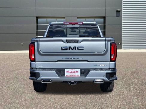 New 2026 GMC Sierra 1500 Denali w/ Technology Package AWD/4WD image 4
