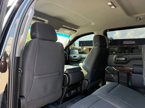 Used 2022 GMC Sierra 1500 Elevation w/ LPO, Elevation Black Package AWD/4WD image 10