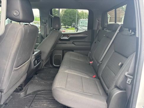 Used 2024 GMC Sierra 1500 Elevation w/ Preferred Package AWD/4WD image 17