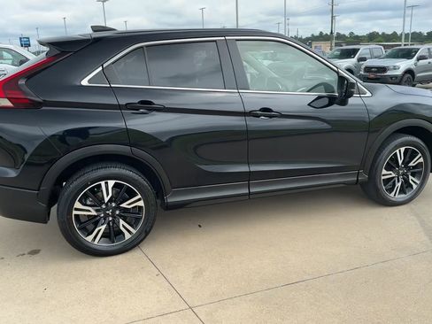 Used 2024 Mitsubishi Eclipse Cross SE image 9