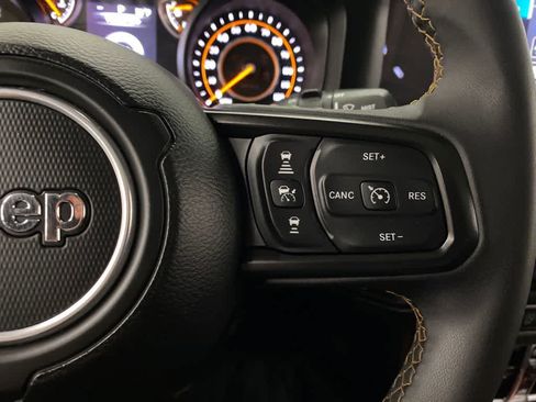Used 2024 Jeep Wrangler Unlimited Sport AWD/4WD image 21