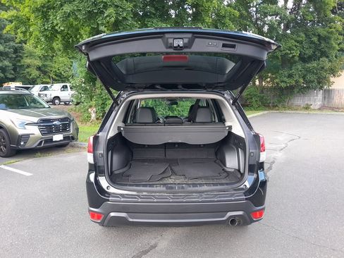 Used 2019 Subaru Forester Limited AWD/4WD image 32