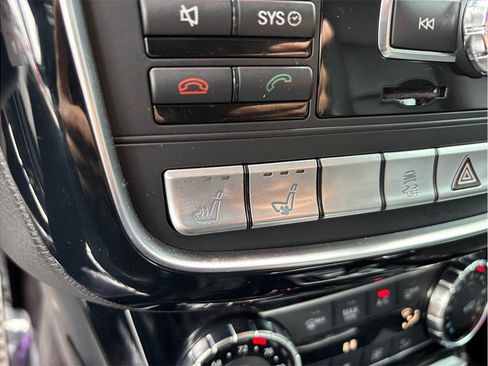 Used 2016 Mercedes-Benz G 550 image 33