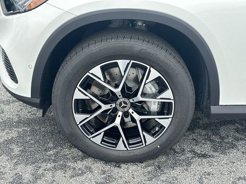 New 2026 Mercedes-Benz GLC 350e GLC 350e image 12