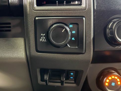 Used 2022 Ford F250 XL w/ Power Equipment Group image 28