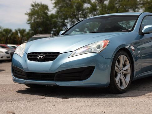 Used 2010 Hyundai Genesis 2.0T RWD image 25