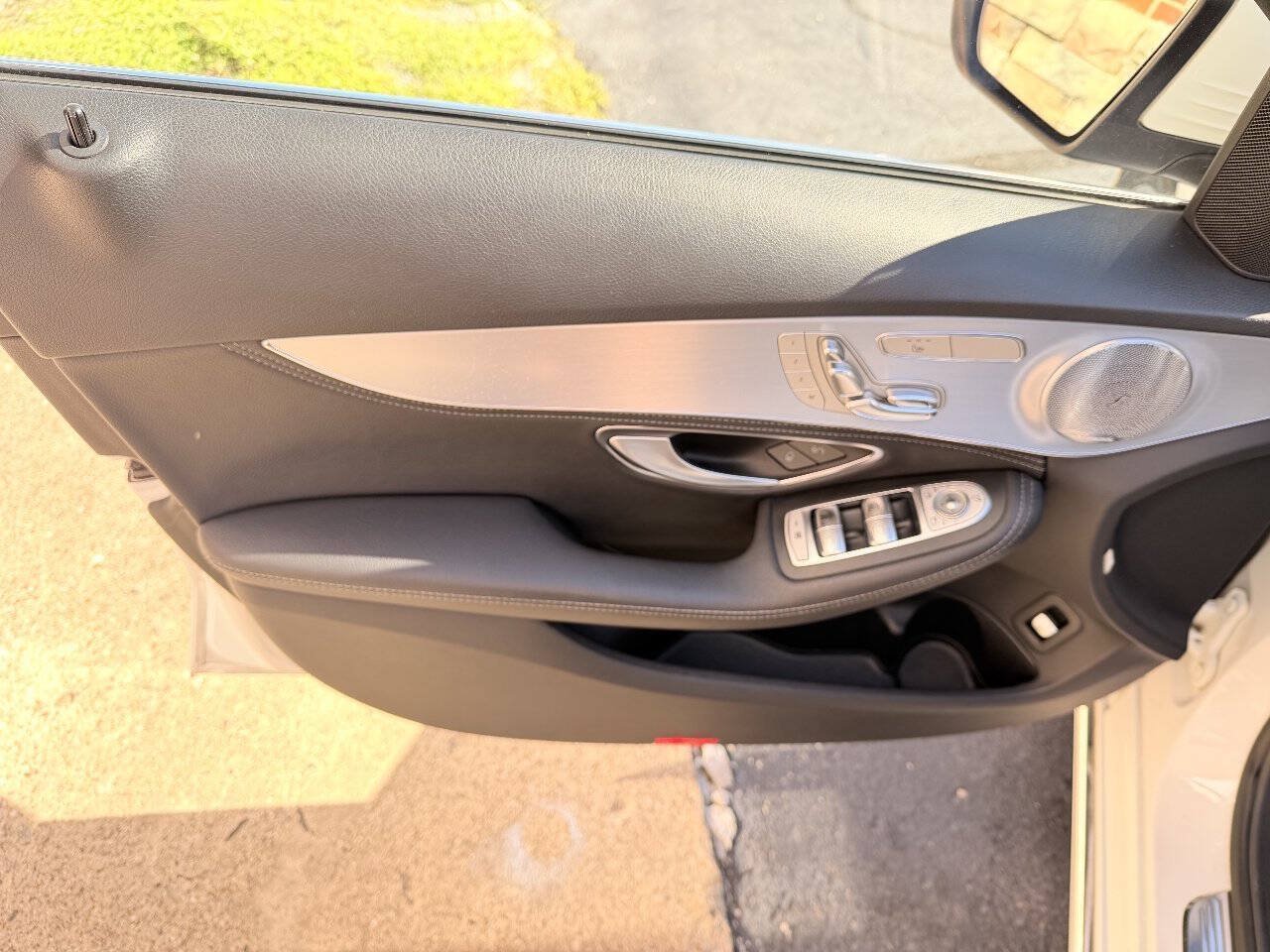 Used 2016 Mercedes-Benz C 300 4MATIC Sedan image 11