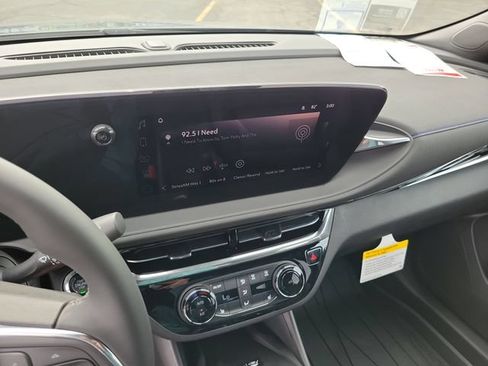 New 2026 Buick Envista Sport Touring w/ Convenience I Package FWD image 29