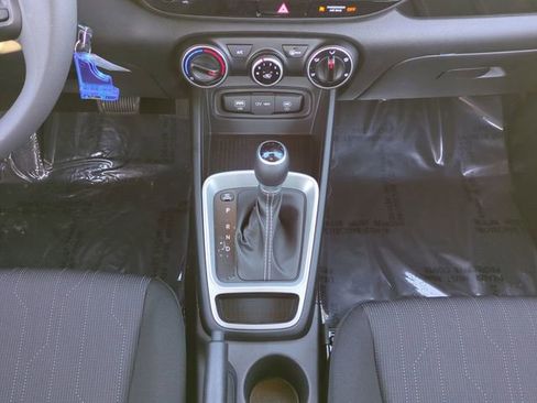 New 2026 Hyundai Venue SE image 19