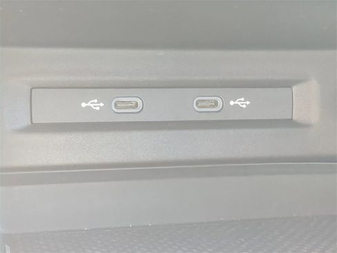 Used 2023 Volkswagen Taos S image 20