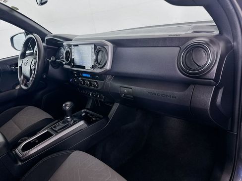 Used 2023 Toyota Tacoma TRD Off-Road image 27