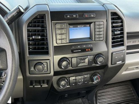 Certified 2022 Ford F350 XL w/ Power Equipment Group image 18