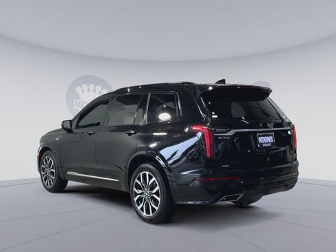 Used 2024 Cadillac XT6 Sport AWD/4WD image 8