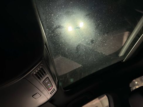 Used 2021 Volkswagen Jetta R-Line image 9