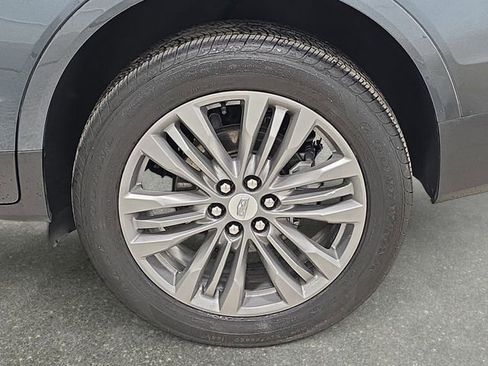 Used 2019 Cadillac XT5 Premium Luxury AWD/4WD image 33