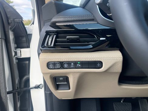 New 2026 Acura MDX SH-AWD w/ Advance Package image 23