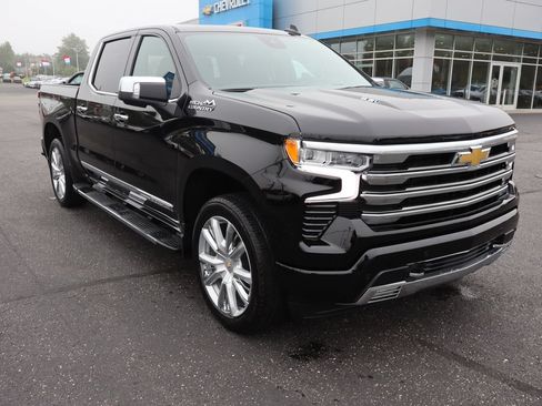 New 2026 Chevrolet Silverado 1500 High Country w/ High Country Premium Package AWD/4WD image 2