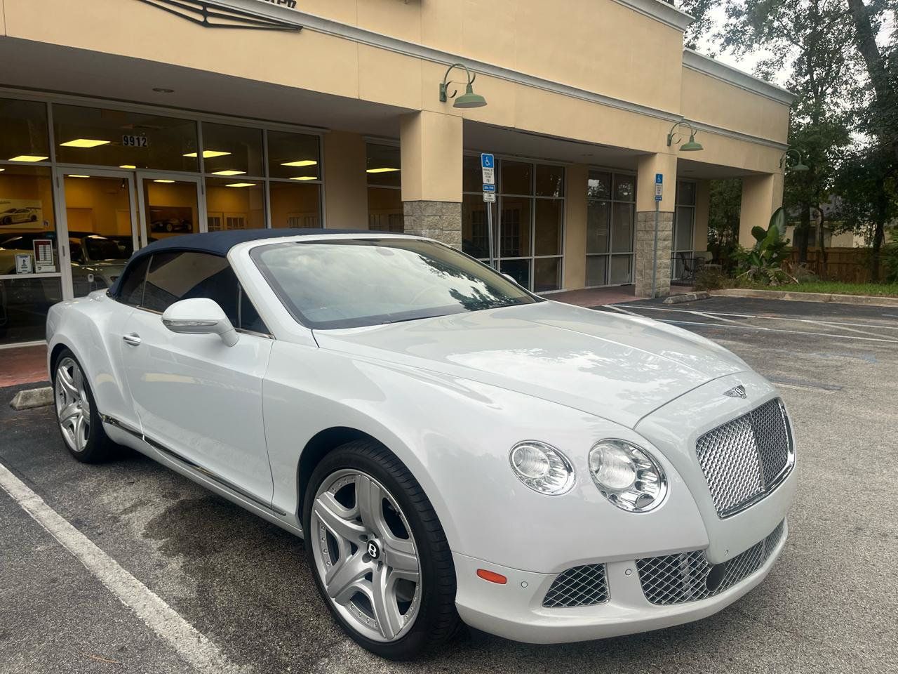 Used 2013 Bentley Continental GT AWD/4WD image 15