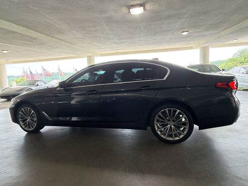 Certified 2023 BMW 530i w/ Convenience Package RWD image 2