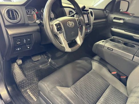 Used 2015 Toyota Tundra SR5 image 13