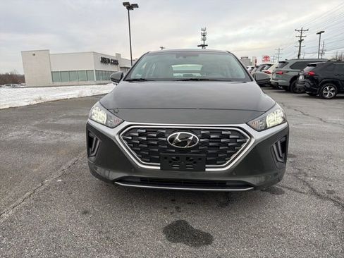 Used 2021 Hyundai Ioniq Limited image 3