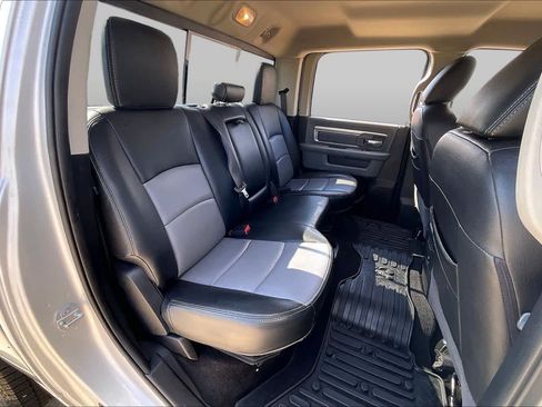 Used 2016 RAM 1500 Big Horn AWD/4WD image 18