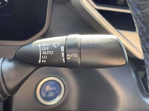 Used 2024 Toyota Tundra Platinum AWD/4WD image 24