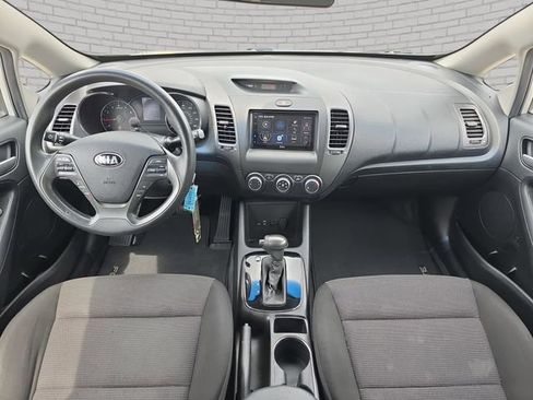 Used 2018 Kia Forte LX FWD image 10