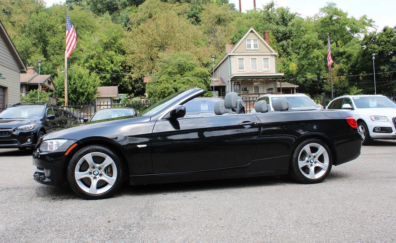Used 2013 BMW 335i Convertible RWD image 4