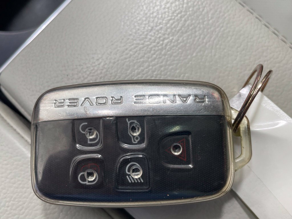 Used 2019 Land Rover Range Rover Velar S AWD/4WD image 35