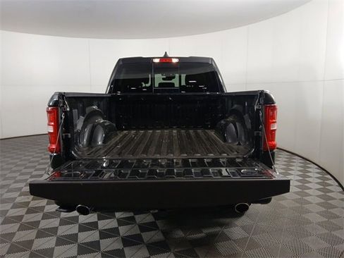 Used 2025 RAM 1500 Laramie image 15