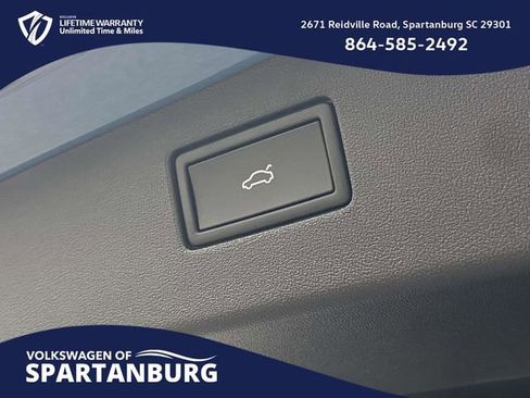 New 2026 Volkswagen Tiguan SE image 11