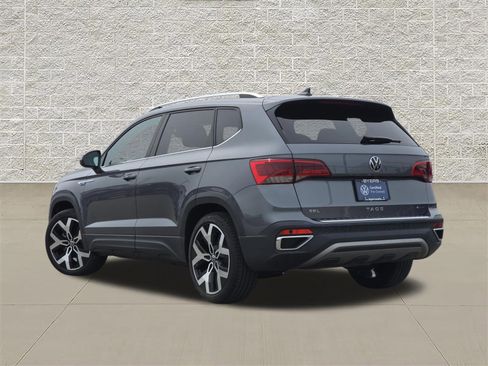 Certified 2023 Volkswagen Taos SEL AWD/4WD image 5