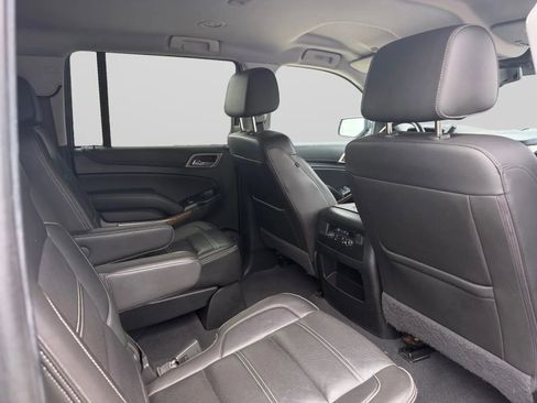 Used 2019 GMC Yukon XL Denali RWD image 32