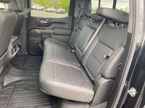 Used 2021 GMC Sierra 1500 SLT w/ SLT Premium Package AWD/4WD image 18