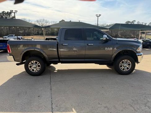 Used 2017 RAM 2500 Laramie w/ Cold Weather Group image 4