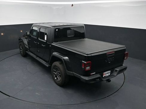 Used 2024 Jeep Gladiator Sport AWD/4WD image 55