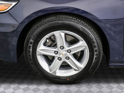 Used 2025 Chevrolet Malibu LS image 34