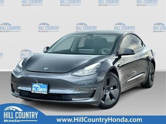 Used 2023 Tesla Model 3 Standard Range RWD video 1