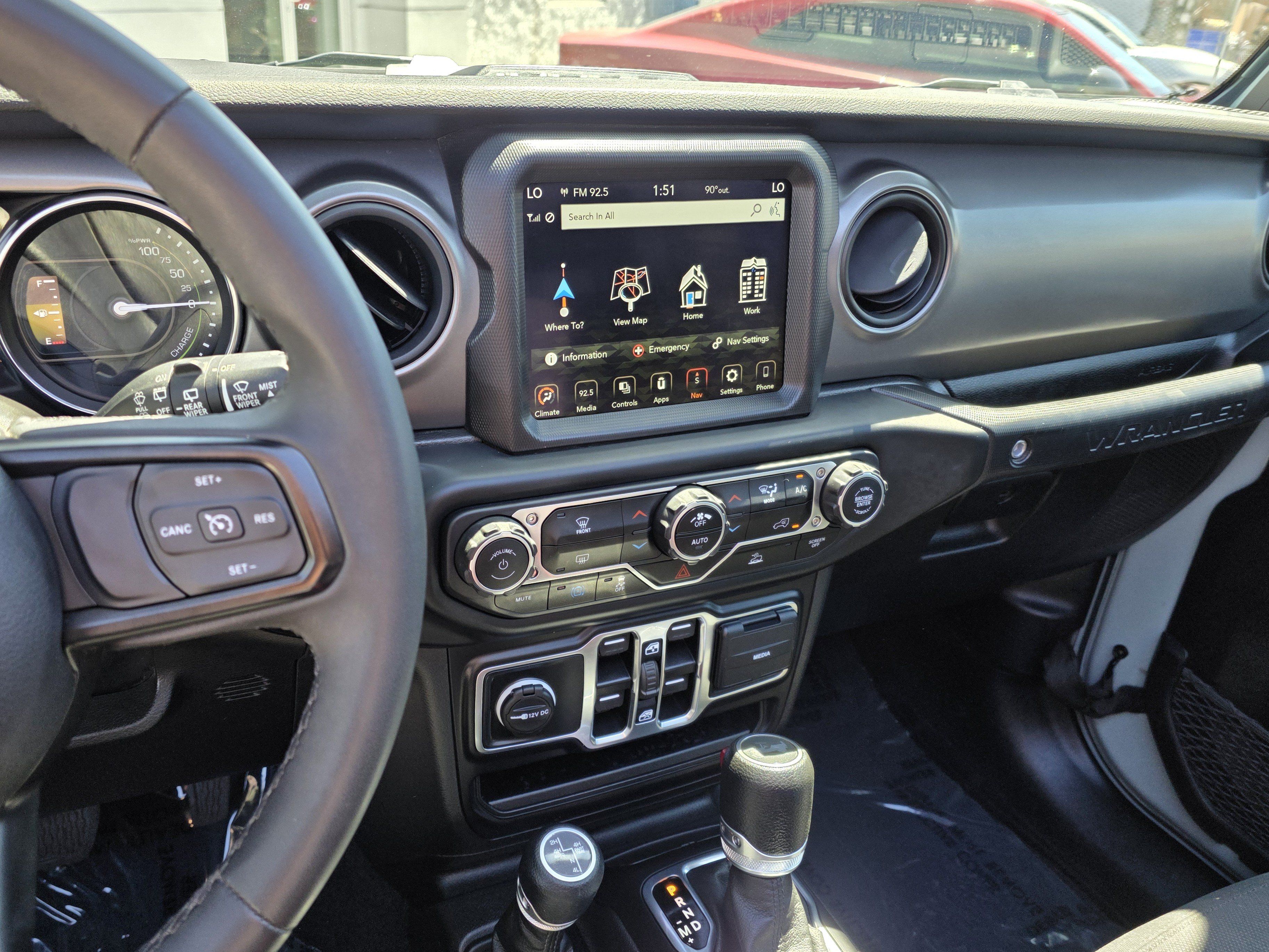 Certified 2023 Jeep Wrangler Unlimited w/ Sun & Screen Package AWD/4WD image 4