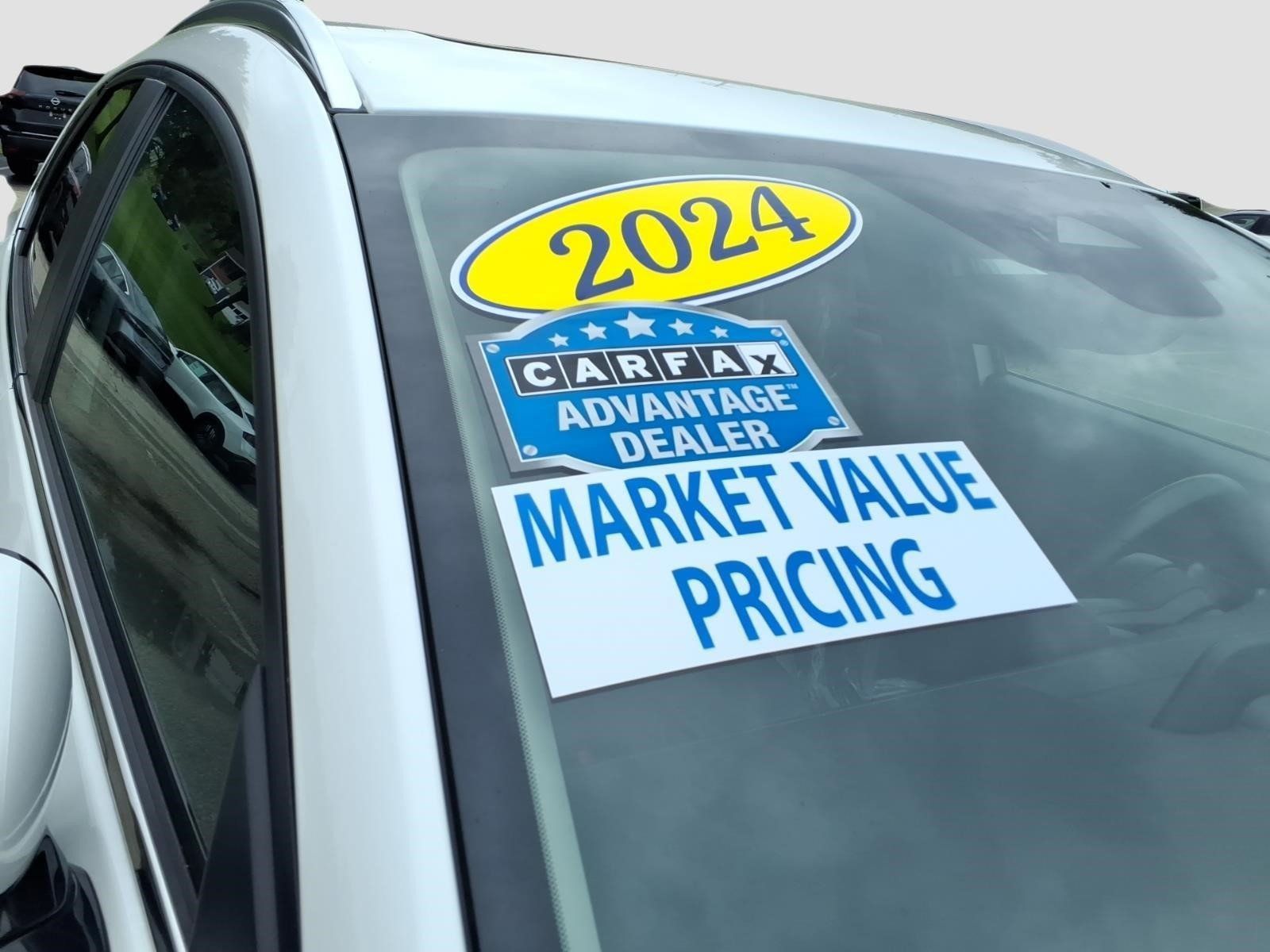 Used 2024 MAZDA CX-30 AWD 2.5 S w/ Preferred Package image 9