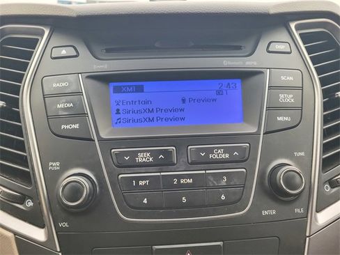 Used 2016 Hyundai Santa Fe Sport image 22